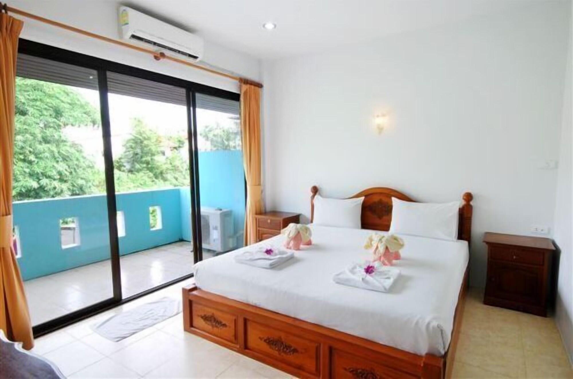 Holiday Guest House Chaweng  Exterior photo