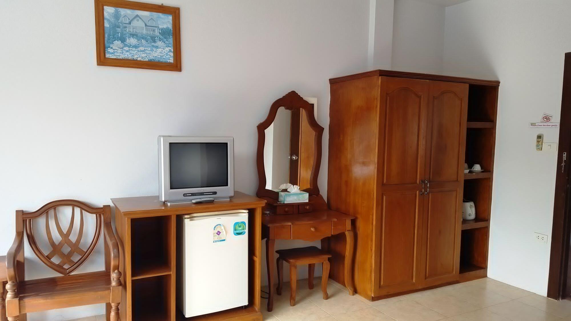 Holiday Guest House Chaweng  Exterior photo