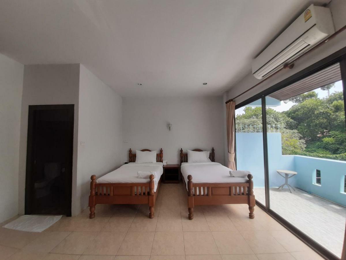 Holiday Guest House Chaweng  Exterior photo