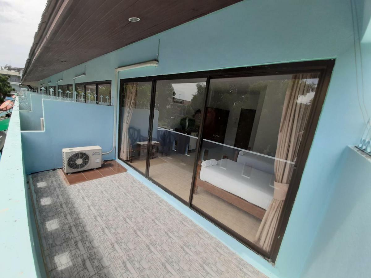 Holiday Guest House Chaweng  Exterior photo